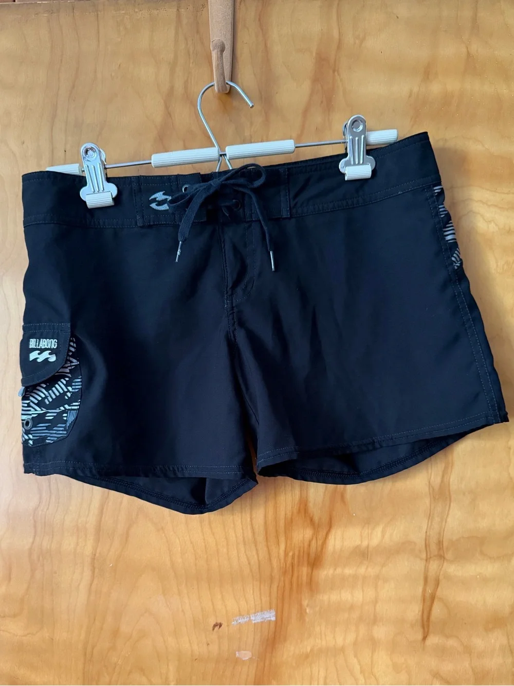 Billabong Women’s Black Board Shorts Size 5 Surf Swim Beach Quick